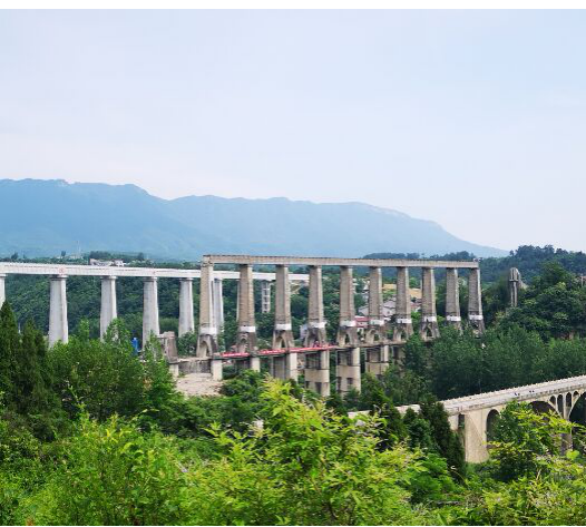 中国葛洲坝集团第一工程有限公司 圆满实施保护性爆破拆除普溪河老渡槽